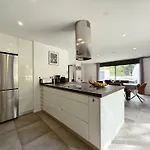 Les Cépèdes Villa *
