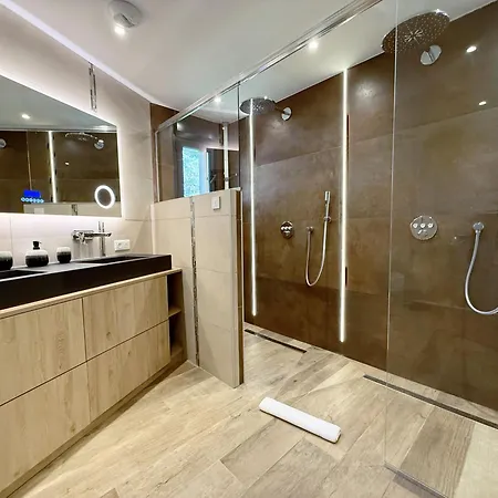 Les Cepedes 圣马克西姆