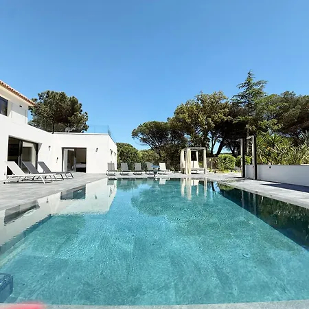 Les Cépèdes Villa Sainte-Maxime