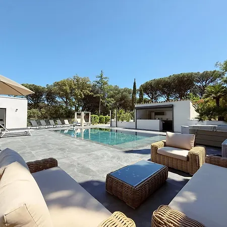 Les Cepedes Villa Sainte-Maxime